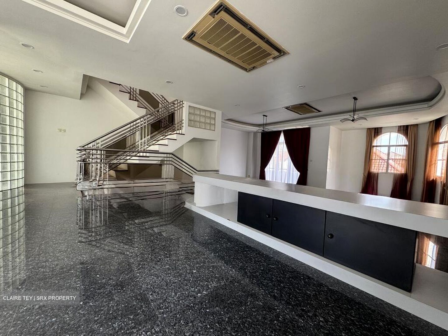 East Coast Hill (D16), Semi-Detached #524631651